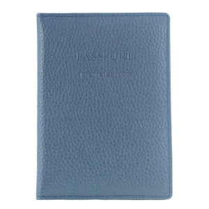 Pierre Cardin Passport Cover in leather Pearl