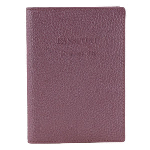 Pierre Cardin Passport Cover in leather Pearl